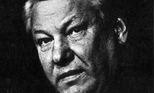Boris Yeltsin tried to escape to US Embassy as USSR was falling apart