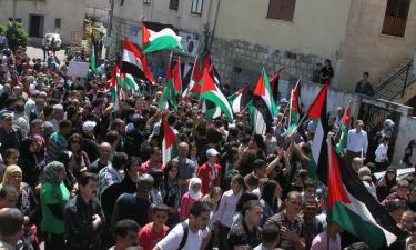 Another controversial proposal from Trump: Resettling Palestinians from Gaza
