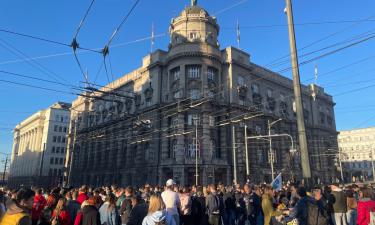 Protesters in Serbia flee in panic after alleged use of sonic weapons