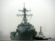 Chinese submarine "destroys" US aircraft carrier
